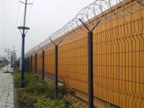 机场护栏网的重要性及其防止异物侵入跑道的关键作用